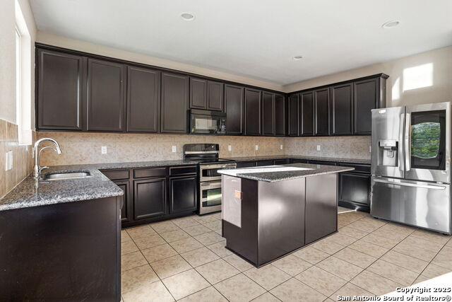 Image 10 of 28 For 2547 Gate Dancer