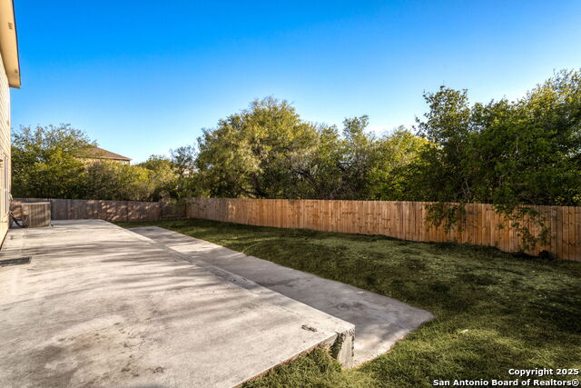 Image 26 of 28 For 2547 Gate Dancer