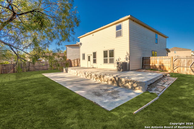 Image 28 of 28 For 2547 Gate Dancer