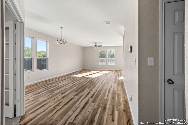 Image 4 of 28 For 2547 Gate Dancer