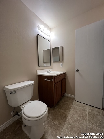 Image 21 of 34 For 5007 Summit Wood 4