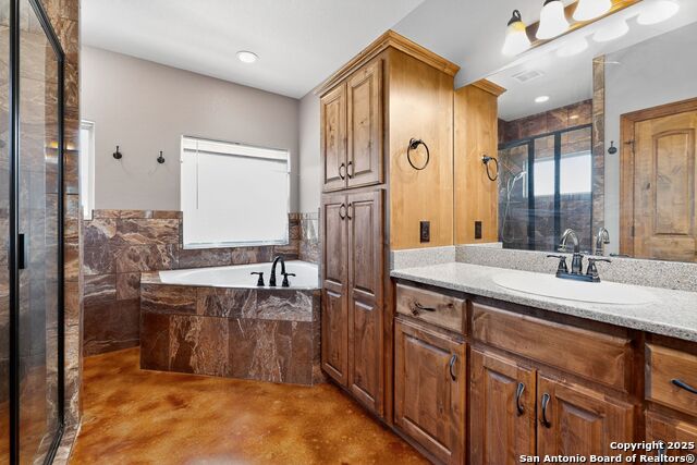 Image 32 of 42 For 101 Lucky