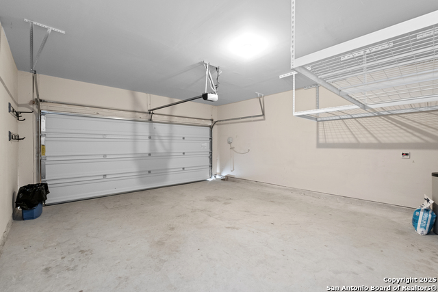 Image 46 of 59 For 9219 Cook  