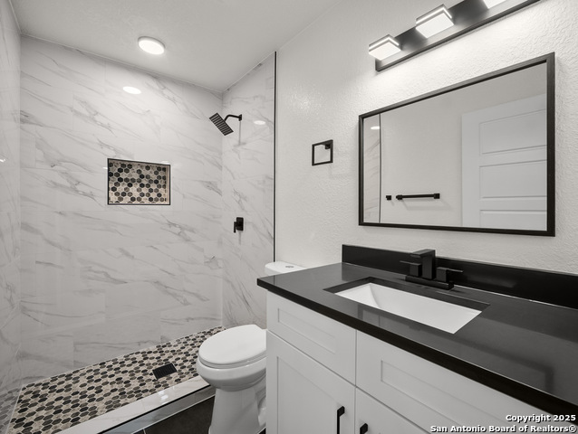 Image 15 of 15 For 822 Robinair Dr