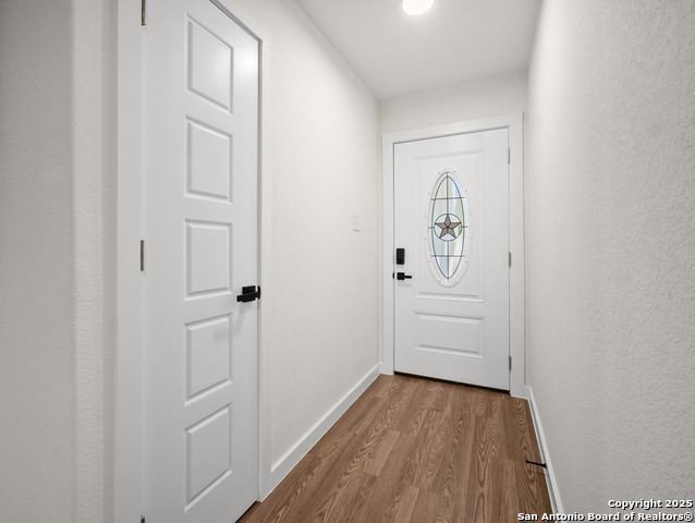 Image 4 of 15 For 822 Robinair Dr