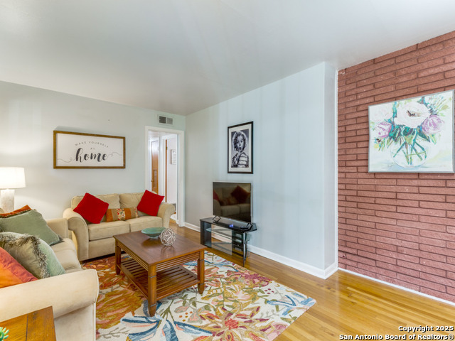 Image 4 of 16 For 406 Mcneel Rd