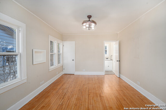 Image 11 of 19 For 2114 Lee Hall