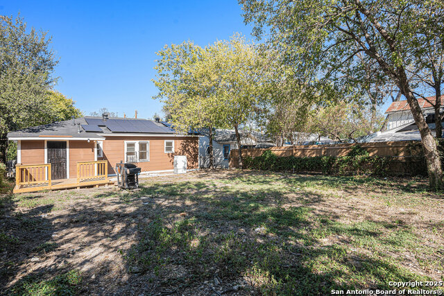 Image 17 of 19 For 2114 Lee Hall