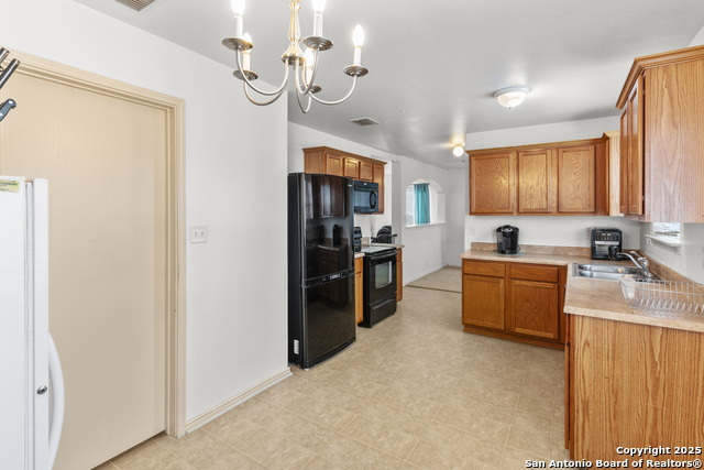 Image 10 of 27 For 3917 Whisper Ridge