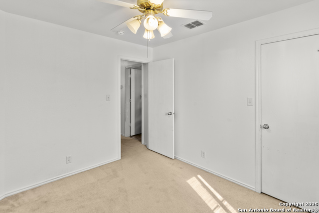 Image 21 of 27 For 3917 Whisper Ridge