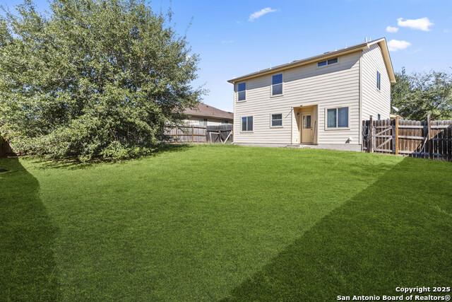 Image 25 of 27 For 3917 Whisper Ridge