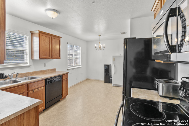 Image 8 of 27 For 3917 Whisper Ridge