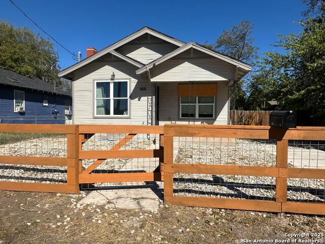 Details for 1431 Crockett, San Antonio, TX 78202