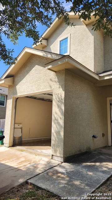 Image 2 of 18 For 4813 Appleseed Ct