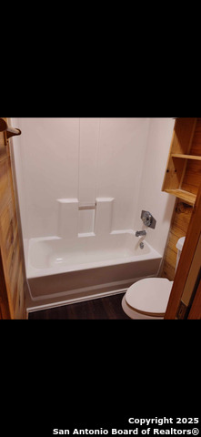 Image 5 of 13 For 123 Walnut Grove