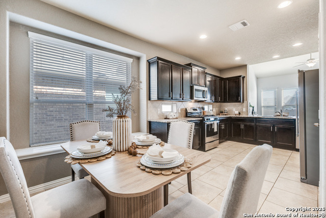 Image 7 of 22 For 14218 Saratoga