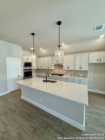 Image 3 of 12 For 1319 Webb Creek