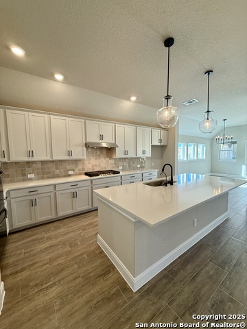 Image 4 of 12 For 1319 Webb Creek