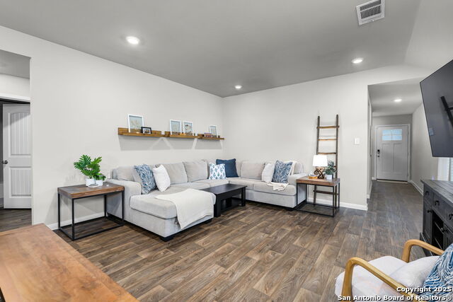 Image 6 of 22 For 155 Globe Mallow