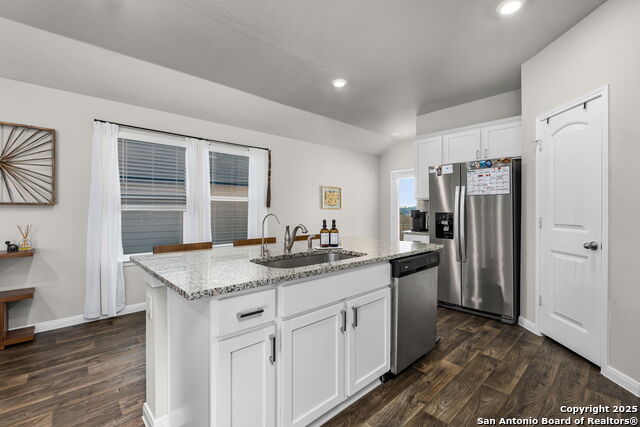 Image 8 of 22 For 155 Globe Mallow