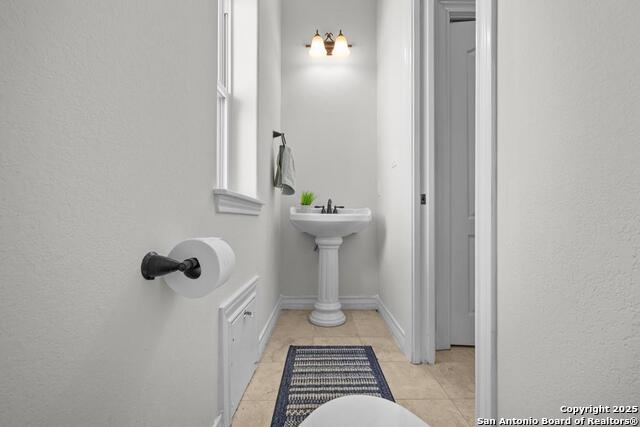 Image 23 of 50 For 1 Spoonbill