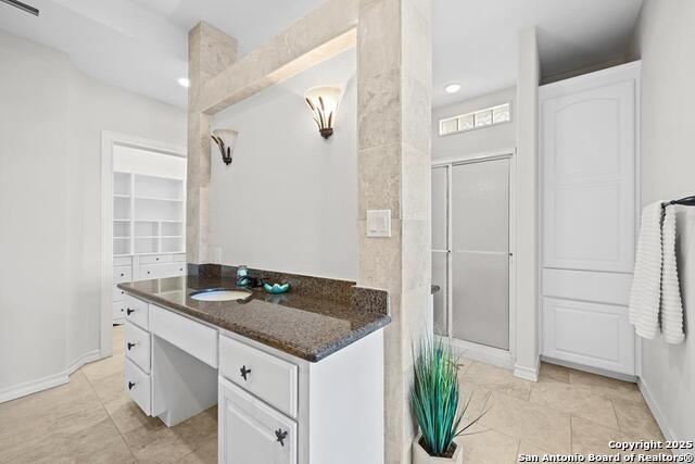 Image 29 of 50 For 1 Spoonbill