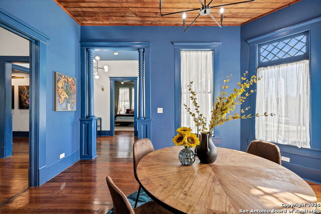 Image 13 of 40 For 1123 French Place W