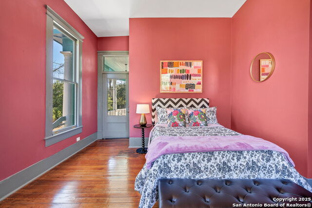 Image 25 of 40 For 1123 French Place W