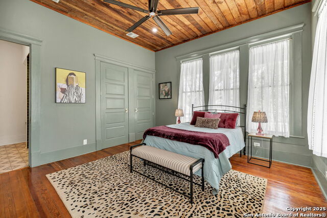 Image 27 of 40 For 1123 French Place W