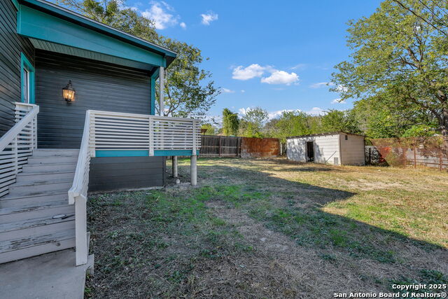 Image 39 of 40 For 1123 French Place W