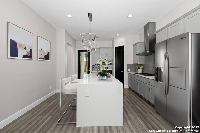 Image 9 of 26 For 212 Melrose Dr E