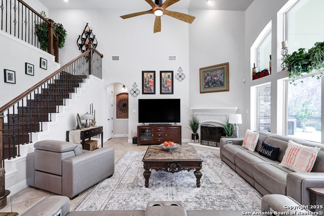 Image 13 of 43 For 16958 Sonoma Ridge