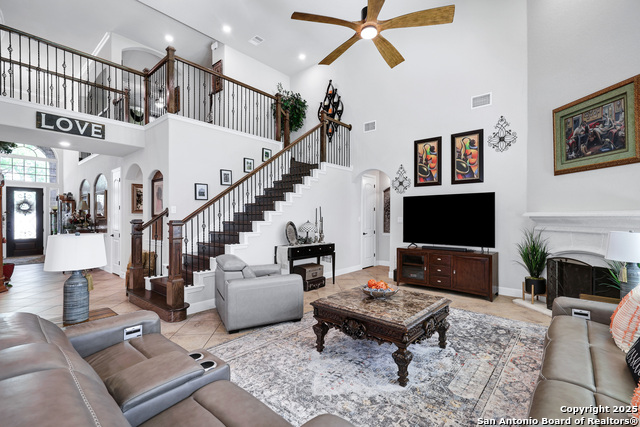 Image 14 of 43 For 16958 Sonoma Ridge