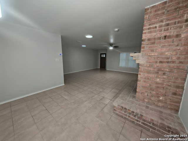 Image 10 of 19 For 14115 Soapberry Cv S