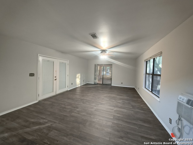 Image 16 of 19 For 14115 Soapberry Cv S