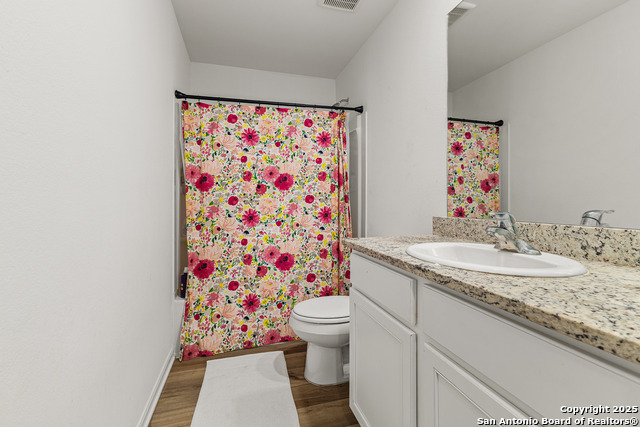 Image 18 of 33 For 12135 Luckey Villa