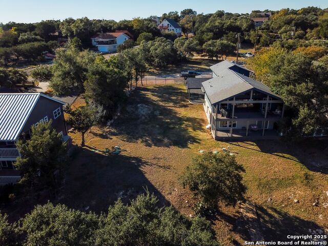 Image 3 of 14 For 864 Lakebreeze Dr