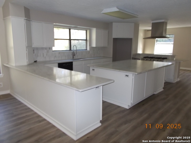 Image 10 of 28 For 1247 Abbotsbury