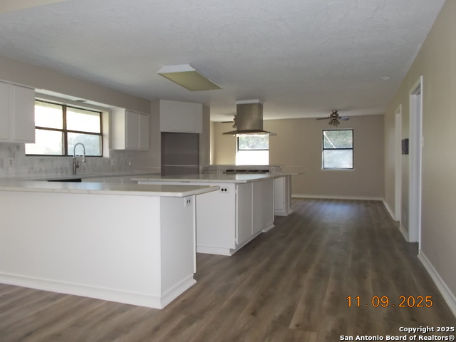 Image 11 of 28 For 1247 Abbotsbury