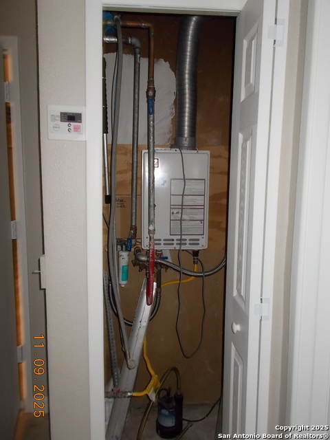 Image 17 of 28 For 1247 Abbotsbury