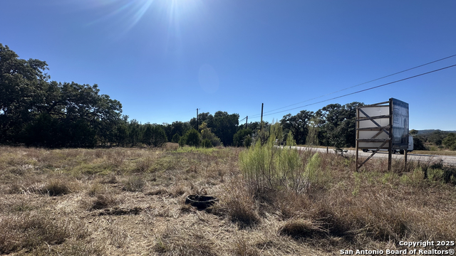 Listing photo id 3 for 21 And 23 Coughran Road