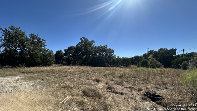 Listing photo id 4 for 21 And 23 Coughran Road