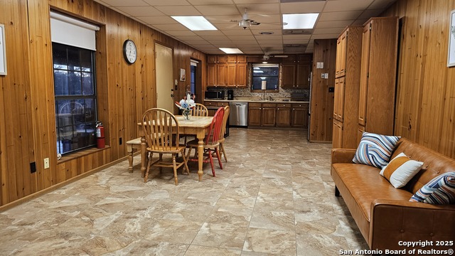 Image 23 of 56 For 1647 Rio Ranchero