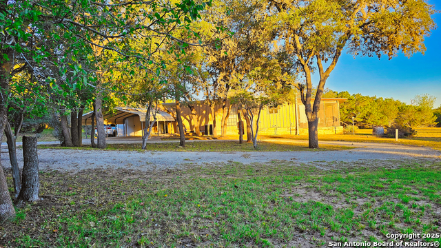 Image 5 of 56 For 1647 Rio Ranchero