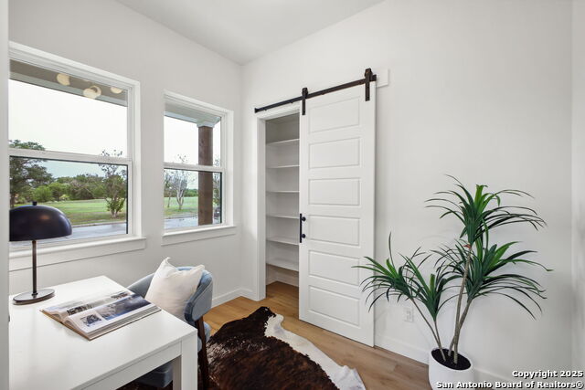 Image 24 of 87 For 1939 W French Pl