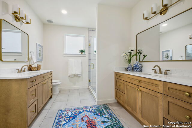 Image 37 of 87 For 1939 W French Pl