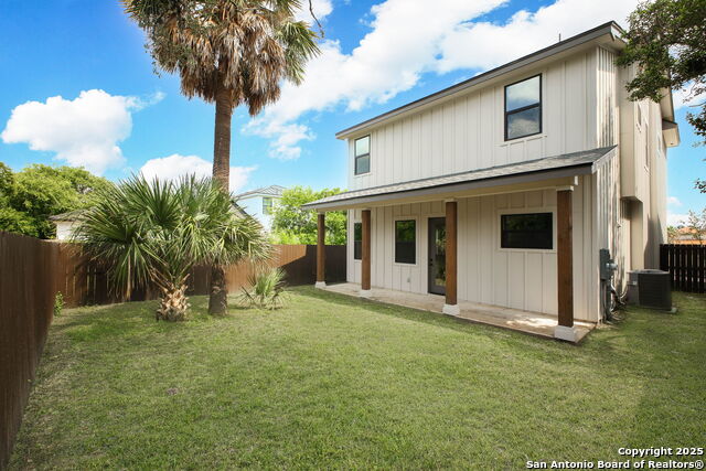 Image 48 of 87 For 1939 W French Pl