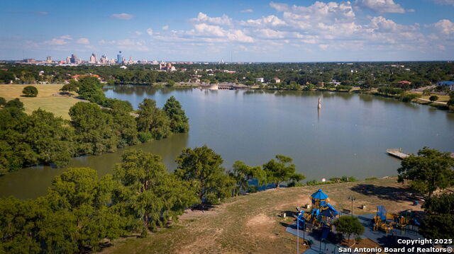 Image 70 of 87 For 1939 W French Pl