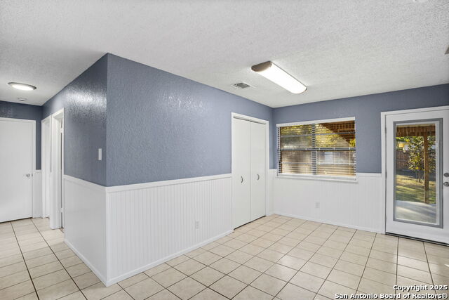 Image 12 of 25 For 127 Harless