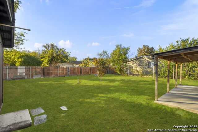 Image 21 of 25 For 127 Harless